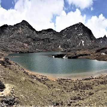 Dagala Thousand Lakes Trek